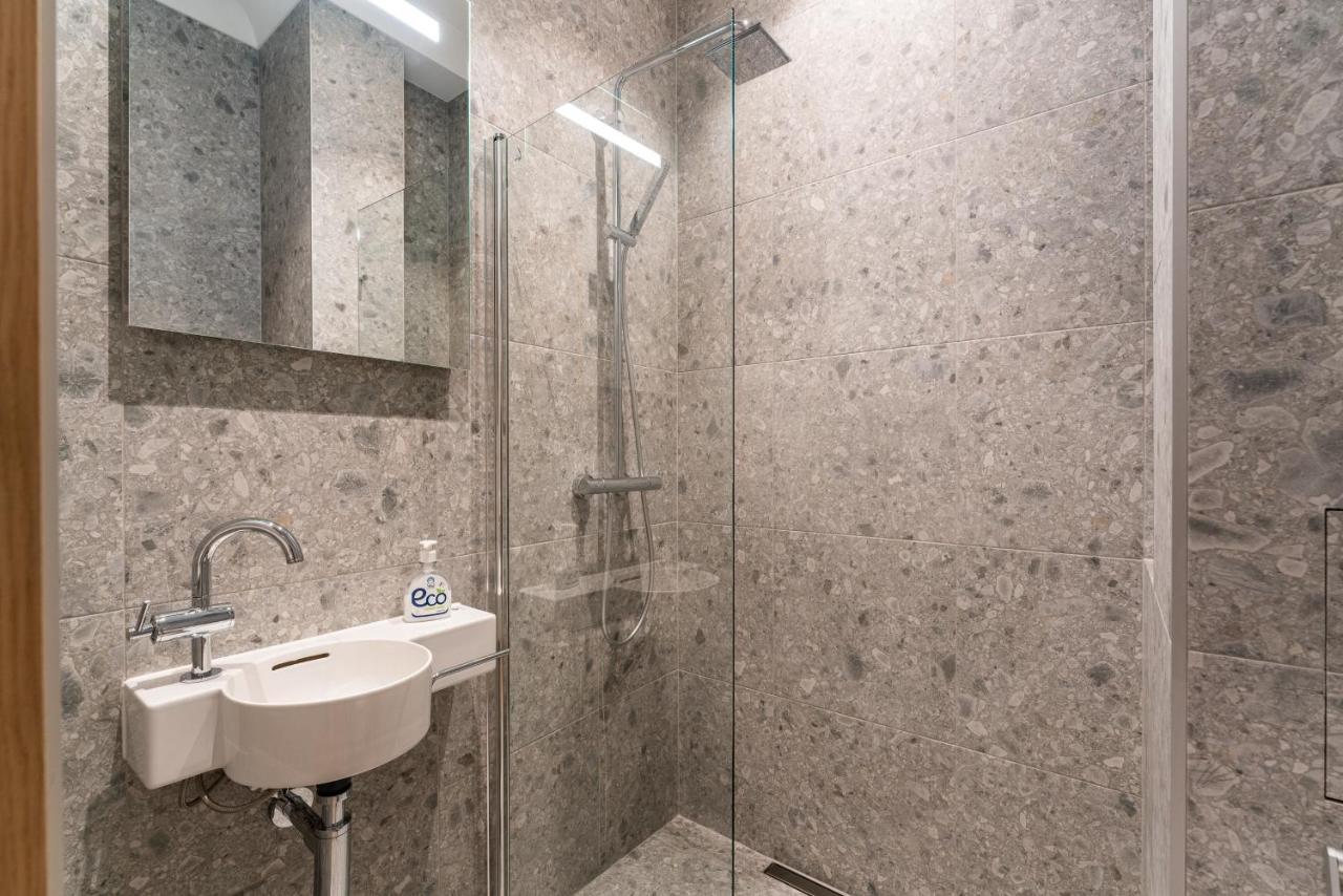 Smart Park View Studio In Heart Of Riga 5 Min To Old Town Esterno foto